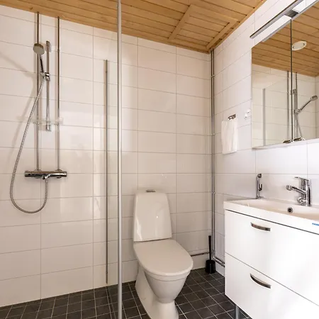 Prestigious & Enjoy Waterfront Living * Tampere