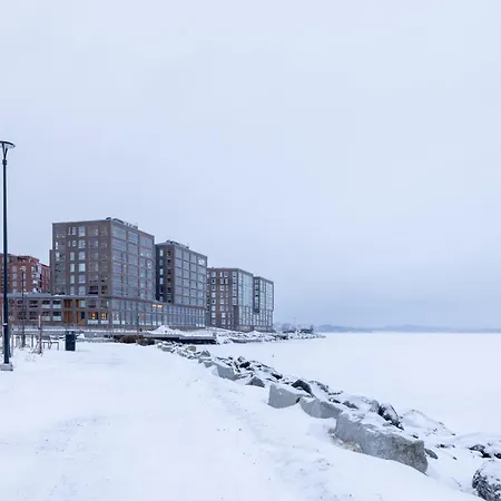 Prestigious & Enjoy Waterfront Living Lejlighed Tampere
